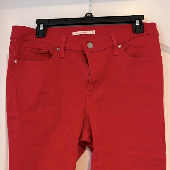 Levi’s Slimming Skinny Size 31 - Picture 1 of 4
